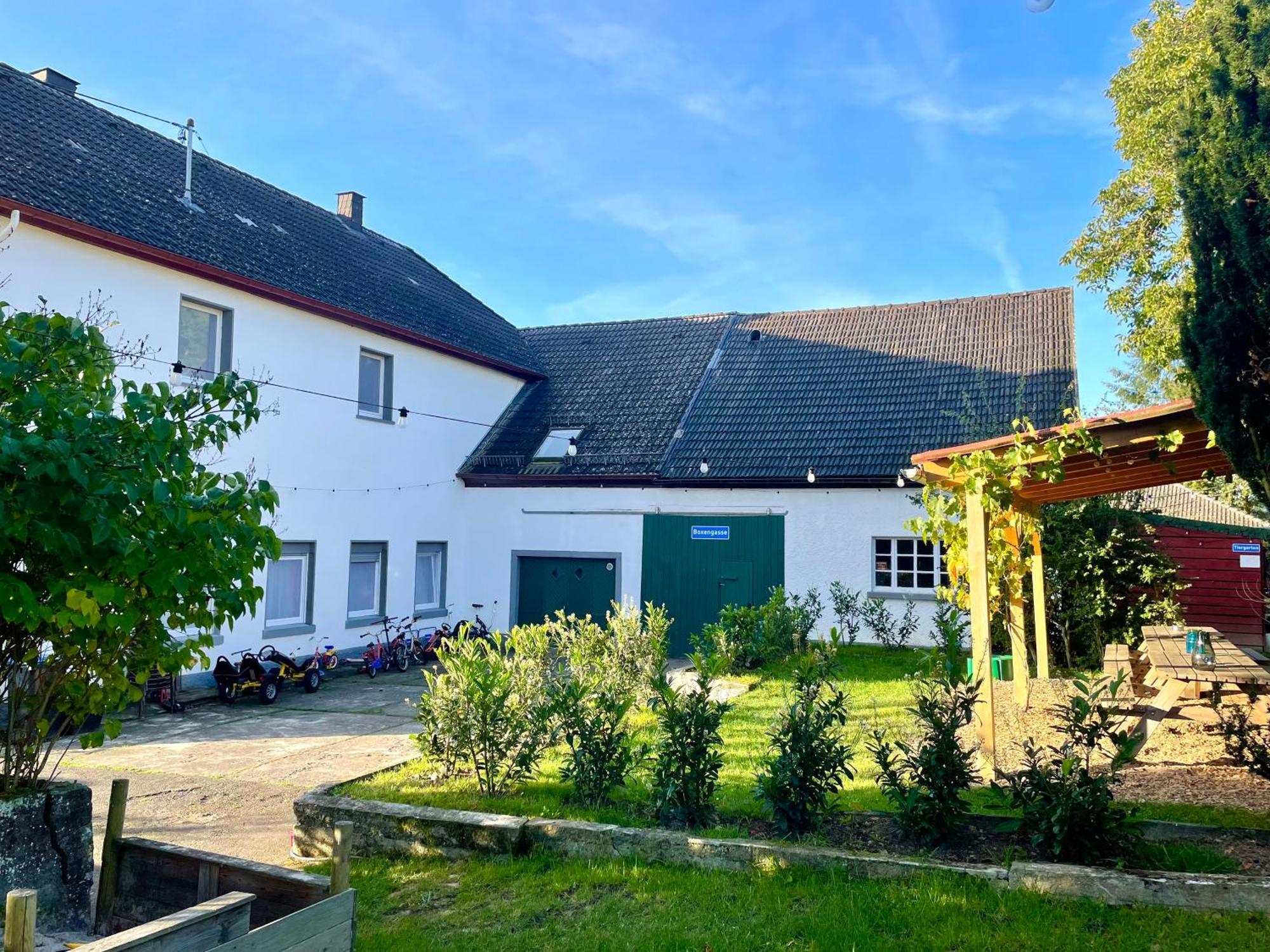 Ferienhaus Backesgarten für 22 Personen Neichen Exterior foto