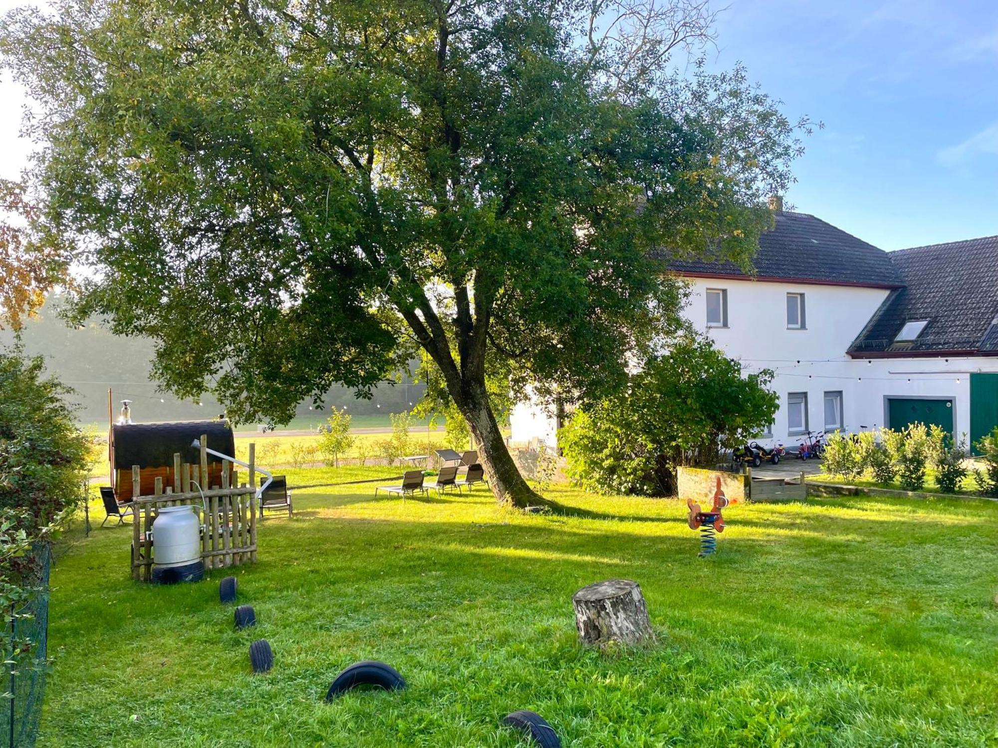 Ferienhaus Backesgarten für 22 Personen Neichen Exterior foto